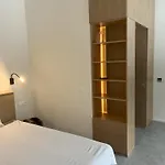 Apartment I&n