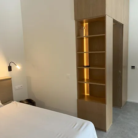 Apartment I&n